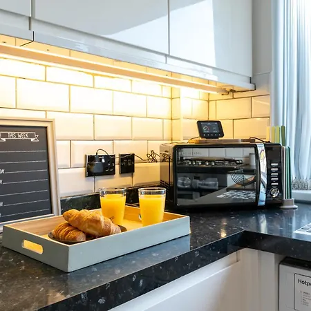 度假居 Headingley Next To Stadiums With Off Street Parking And Excellent Transport Links 利兹