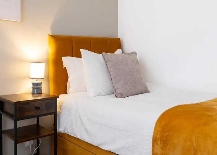 Holiday home Headingley Next To Stadiums With Off Street Parking And Excellent Transport Links