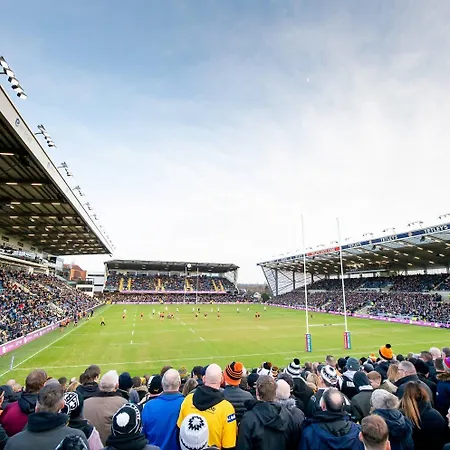 Headingley Next To Stadiums With Off Street Parking And Excellent Transport Links Дом отдыха