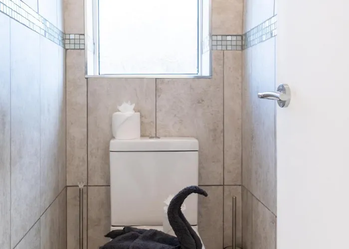 Headingley Next To Stadiums With Off Street Parking And Excellent Transport Links Будинок відпочинку